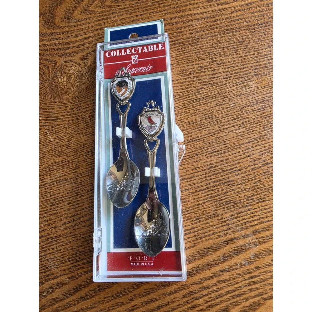 Lot Of 12 Souvenir Collector Spoons Travel States International Mixed‎ Metals